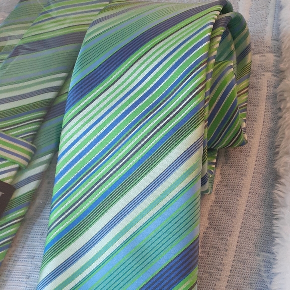 Puccini mens tired NWT in plastic green blue handmade gift or grab bag o… - Picture 7 of 7